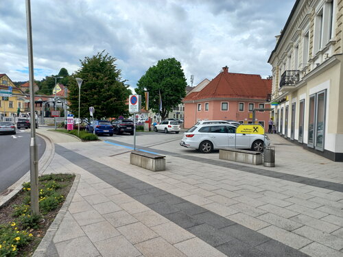 Oktoberplatz.jpg